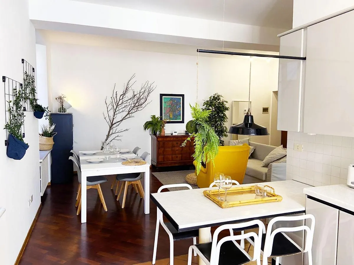 Wild Apartment 帕爾馬